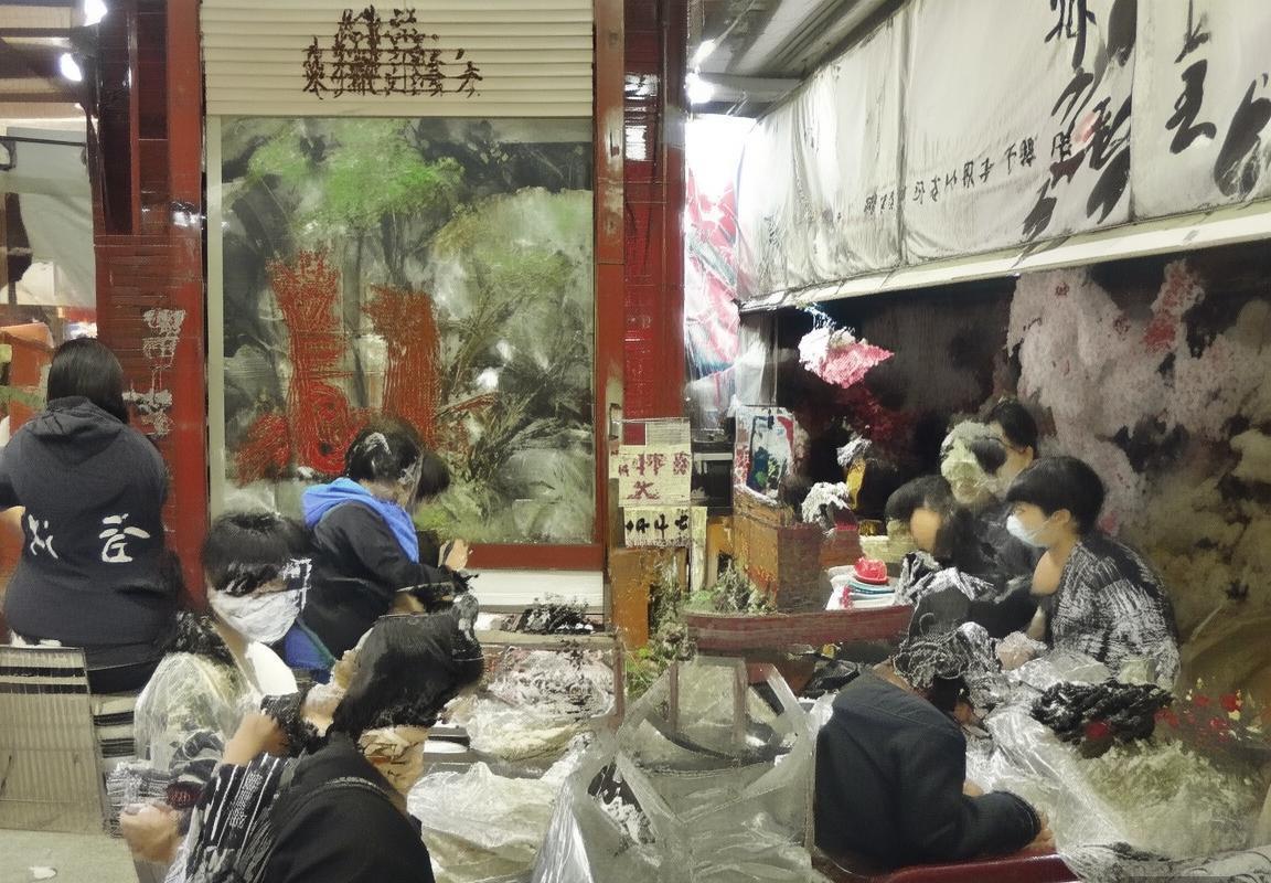 安托万·格列兹曼：足球巨星之路与励志人生