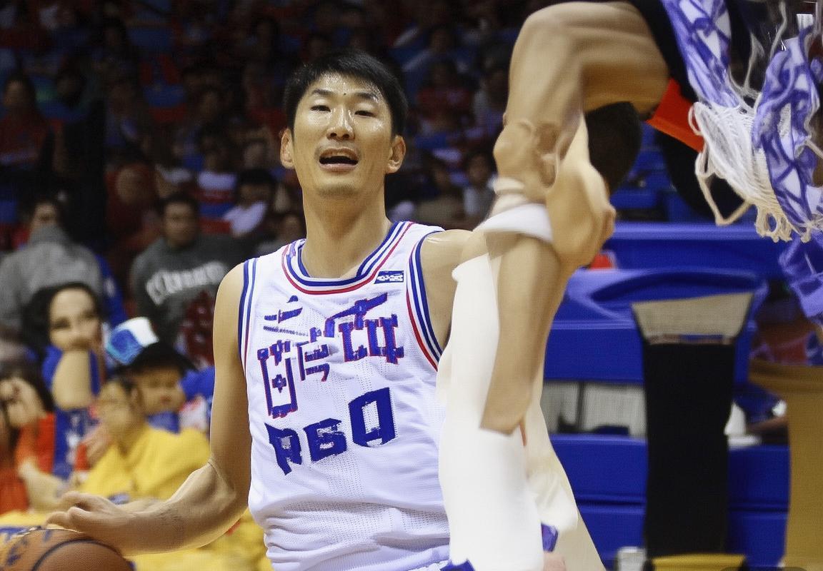 公牛VS76人：战术对决与球星表现深度解析